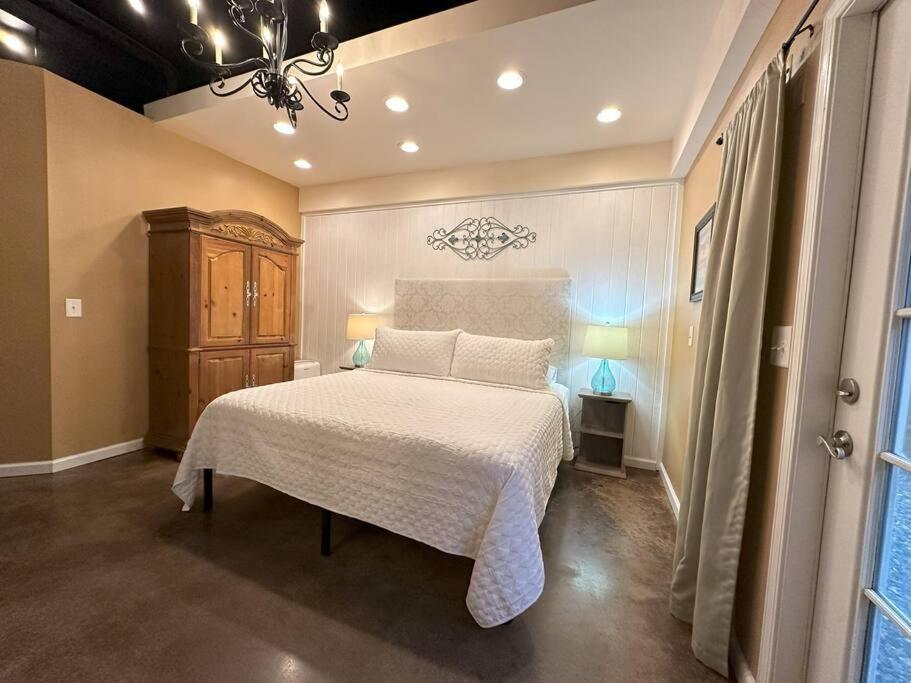 Haven At Hazel~Downtown Loft Apartment Demorest Exterior photo